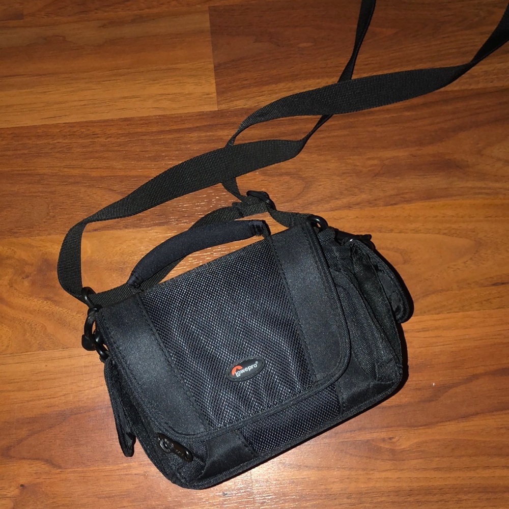 Camera bag - Picture 1 of 4